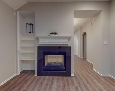 1214 Sand Pines - Photo Thumbnail 13
