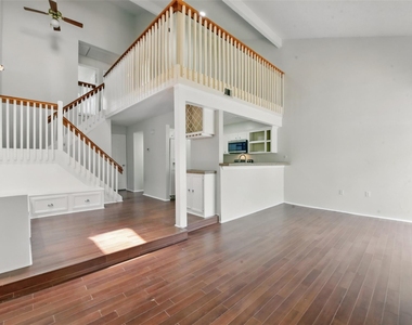 3126 Windchase Boulevard - Photo Thumbnail 8