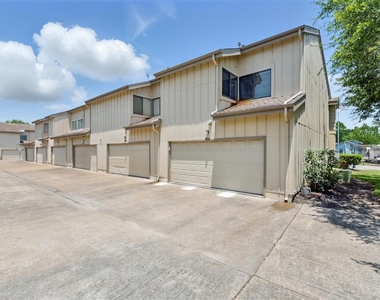 3126 Windchase Boulevard - Photo Thumbnail 5