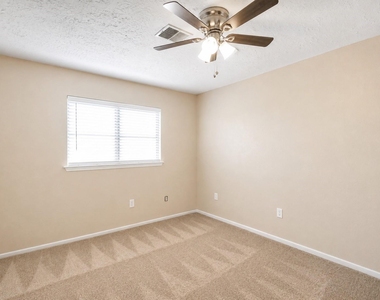 2506 Radcliffe Drive - Photo Thumbnail 6