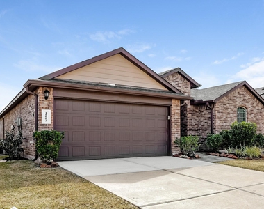 18003 Dalton Shadow Lane - Photo Thumbnail 1