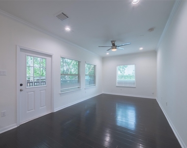 1113 Bunton Street - Photo Thumbnail 9