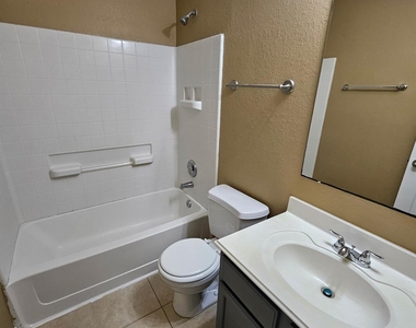 21362 Slate Crossing Lane - Photo Thumbnail 6
