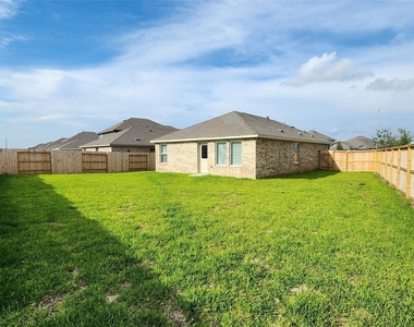 6303 Geyser Starish Drive - Photo Thumbnail 32