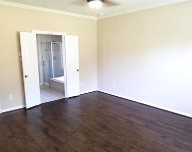 25406 Archdale Court - Photo Thumbnail 28