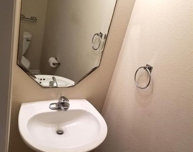25406 Archdale Court - Photo Thumbnail 16