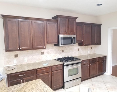 25406 Archdale Court - Photo Thumbnail 9