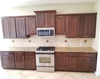 25406 Archdale Court - Photo Thumbnail 10