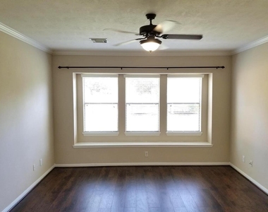 25406 Archdale Court - Photo Thumbnail 27
