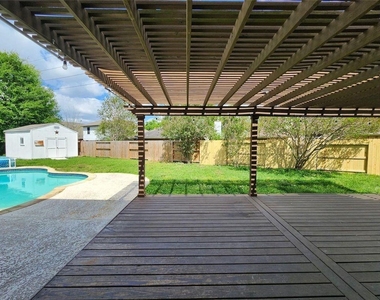 24422 Travis House Lane - Photo Thumbnail 21