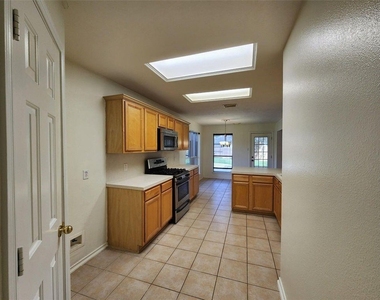 24422 Travis House Lane - Photo Thumbnail 5