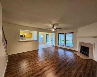 24422 Travis House Lane - Photo Thumbnail 10