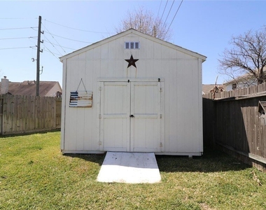 24422 Travis House Lane - Photo Thumbnail 23