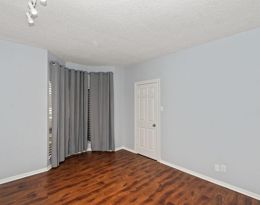 661 Bering Drive - Photo Thumbnail 19