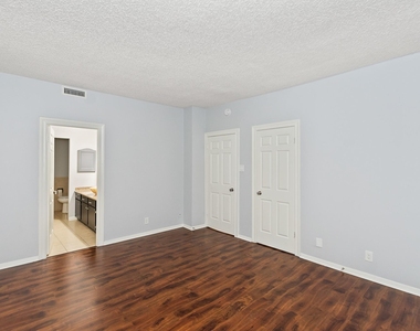 661 Bering Drive - Photo Thumbnail 24