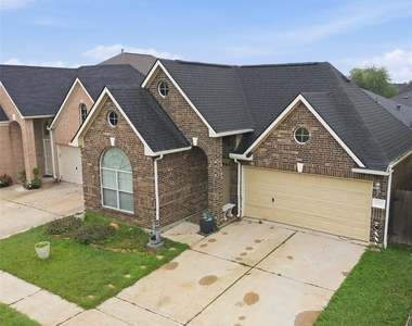 13335 Gardnerville St - Photo Thumbnail 2