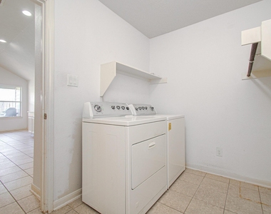 13335 Gardnerville St - Photo Thumbnail 31