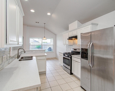 13335 Gardnerville St - Photo Thumbnail 12