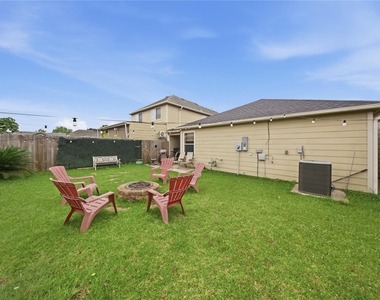 13335 Gardnerville St - Photo Thumbnail 19
