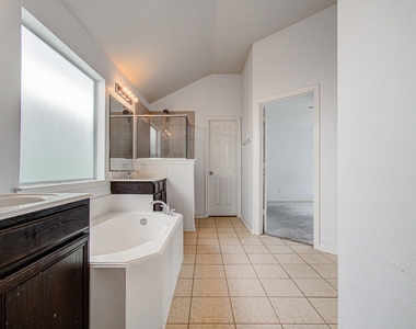 13335 Gardnerville St - Photo Thumbnail 25