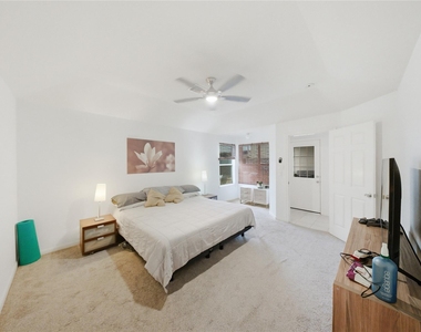 13335 Gardnerville St - Photo Thumbnail 11
