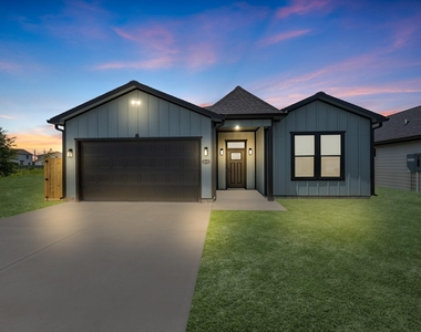 323 Road 5840 - Photo Thumbnail 27