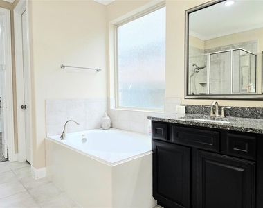 21914 Avalon Queen Drive - Photo Thumbnail 19