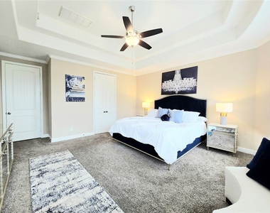 21914 Avalon Queen Drive - Photo Thumbnail 16