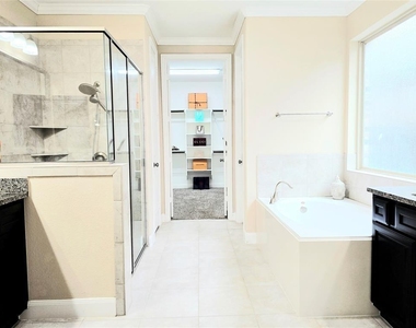 21914 Avalon Queen Drive - Photo Thumbnail 18