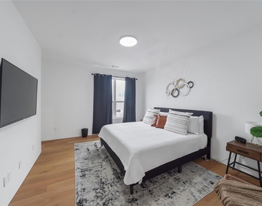 3511 Bell Street - Photo Thumbnail 14
