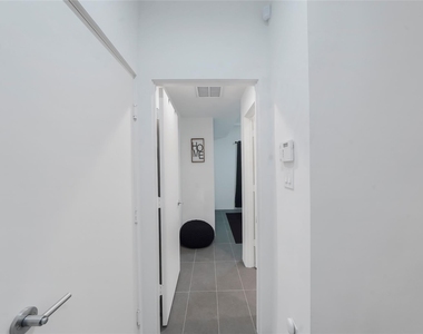 3511 Bell Street - Photo Thumbnail 3