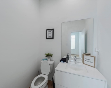 3511 Bell Street - Photo Thumbnail 13