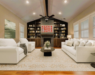 2219 Columbia Street - Photo Thumbnail 4