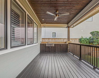 2219 Columbia Street - Photo Thumbnail 41