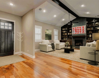 2219 Columbia Street - Photo Thumbnail 3