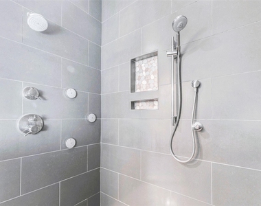 2219 Columbia Street - Photo Thumbnail 28