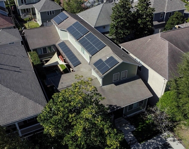 2219 Columbia Street - Photo Thumbnail 48