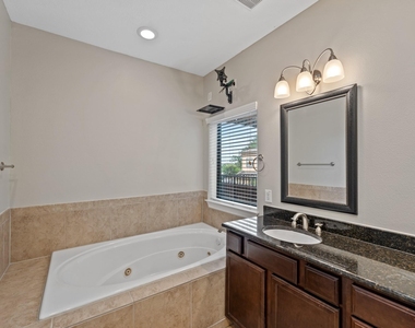2045 W 14th 1/2 Street - Photo Thumbnail 22