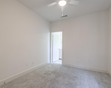 4817 Martin Oaks Lane - Photo Thumbnail 17