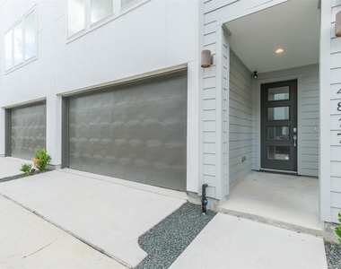 4817 Martin Oaks Lane - Photo Thumbnail 1