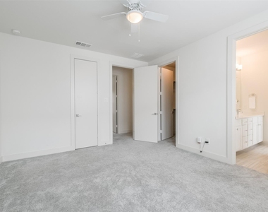 4817 Martin Oaks Lane - Photo Thumbnail 20