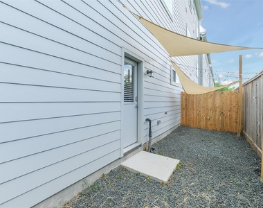 4817 Martin Oaks Lane - Photo Thumbnail 30