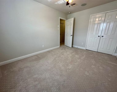 16130 Limestone Lake Drive - Photo Thumbnail 11