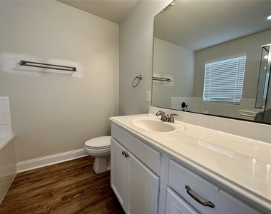 16130 Limestone Lake Drive - Photo Thumbnail 15