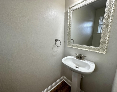 16130 Limestone Lake Drive - Photo Thumbnail 3