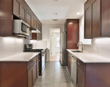 4613 Libbey Lane - Photo Thumbnail 5