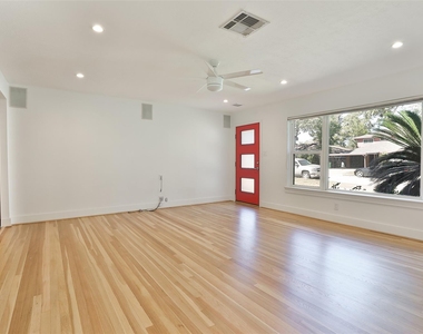 4613 Libbey Lane - Photo Thumbnail 4