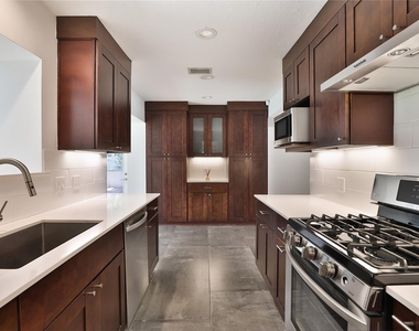 4613 Libbey Lane - Photo Thumbnail 7