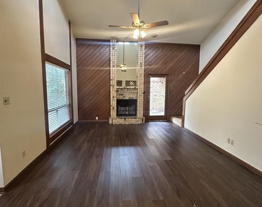 605 Church - Photo Thumbnail 1