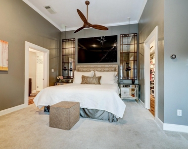 1754 Hawthorne Street - Photo Thumbnail 11